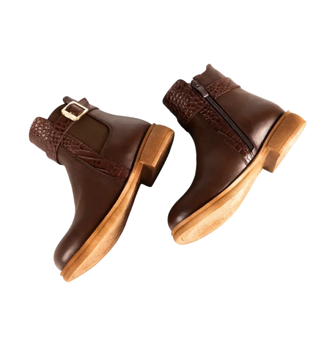 كود ٥٧٧ حذاء هاف بوت