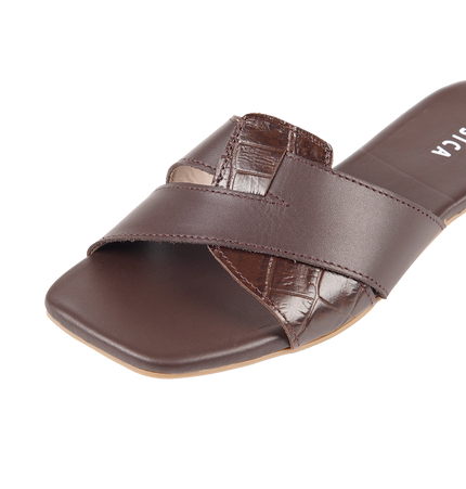 Jessica 9013 Women's Genuine Leather Clogs – Comfortable Walking Clogs with 1 cm Heel