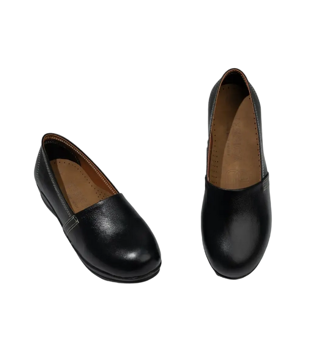 كود ٣٠١ حذاء