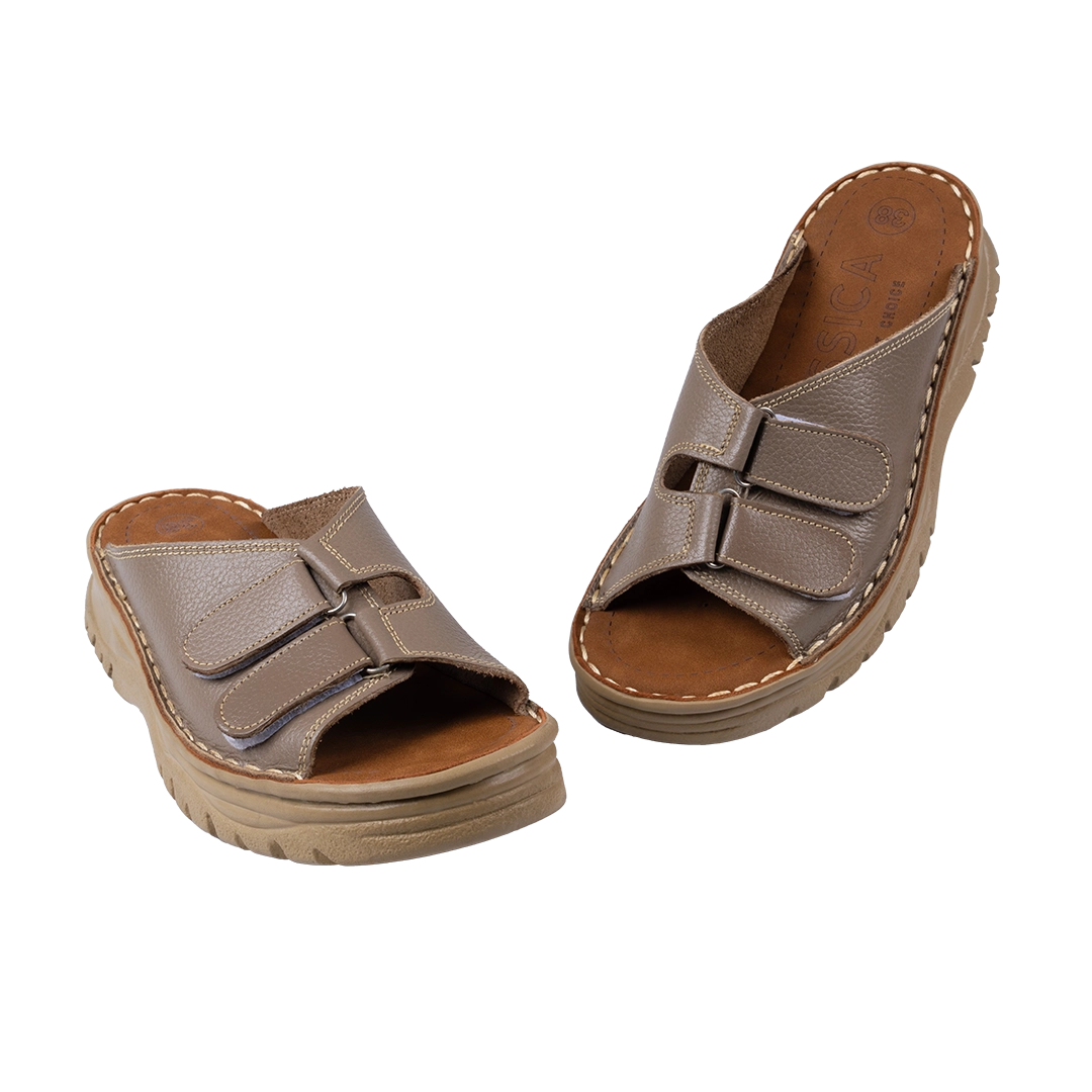 213 Women Genuine Leather Medical Clogs – Comfortable Orthopedic Walking Shoes