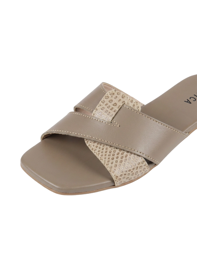 Jessica 9013 Women's Genuine Leather Clogs – Comfortable Walking Clogs with 1 cm Heel