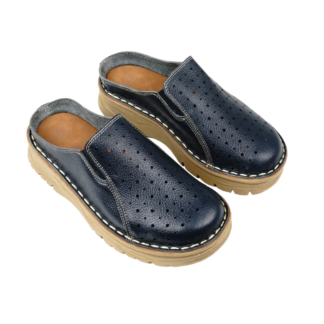 244 Women Genuine Leather Medical Clogs – Comfortable Orthopedic Walking Shoes