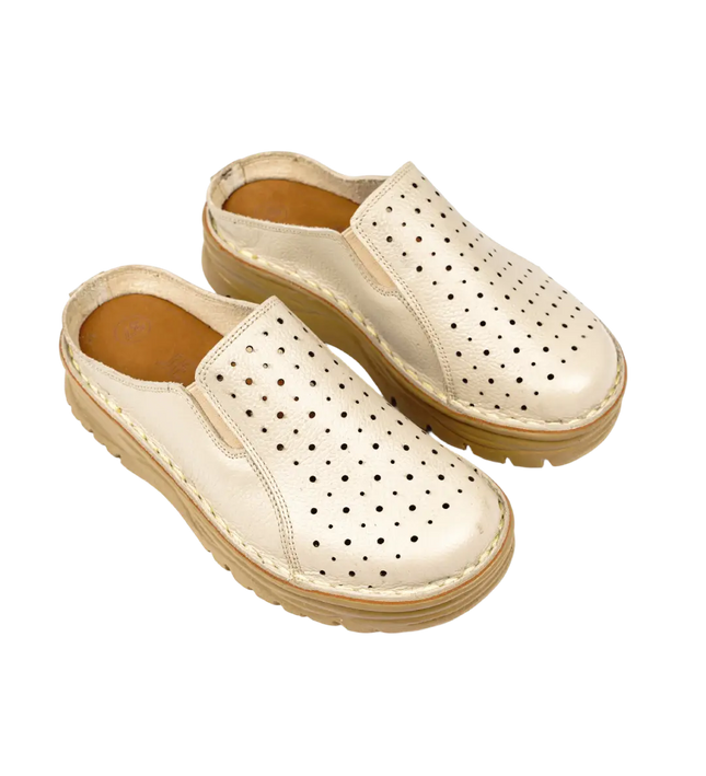 سابو حريمي جلد طبيعي مريح للمشي موديل 244 – شوز طبي بمقاسات واسعة 