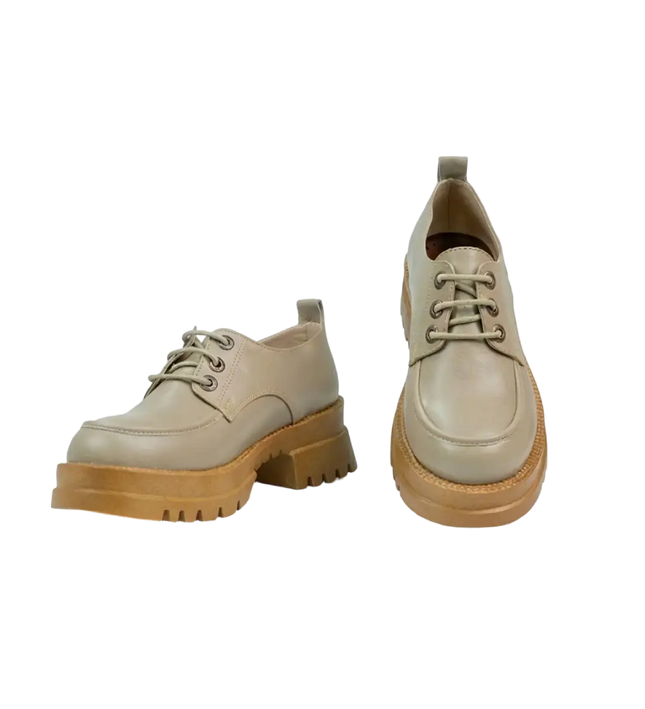 كود ٢٠١٠ حذاء بكعب