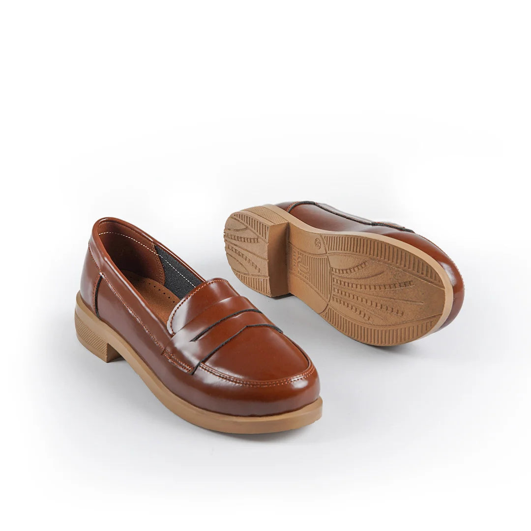 Jessica L22 Women's Glossy Genuine Leather Shoes – Comfortable Walking Shoes