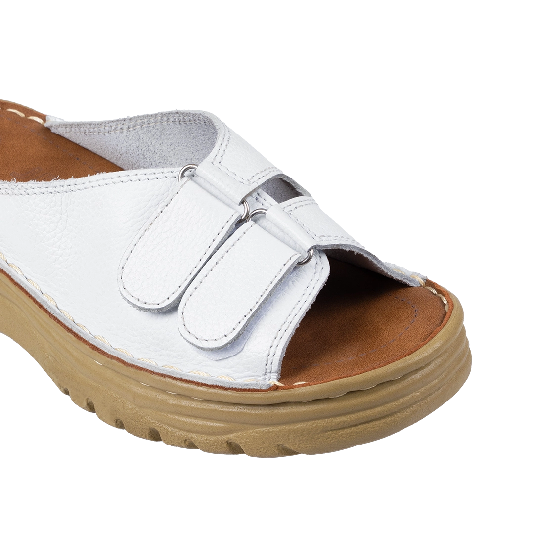 213 Women Genuine Leather Medical Clogs – Comfortable Orthopedic Walking Shoes