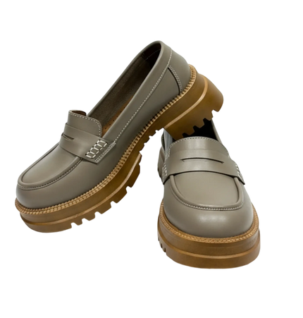 كود ٢٠٥٠ حذاء بكعب عالي