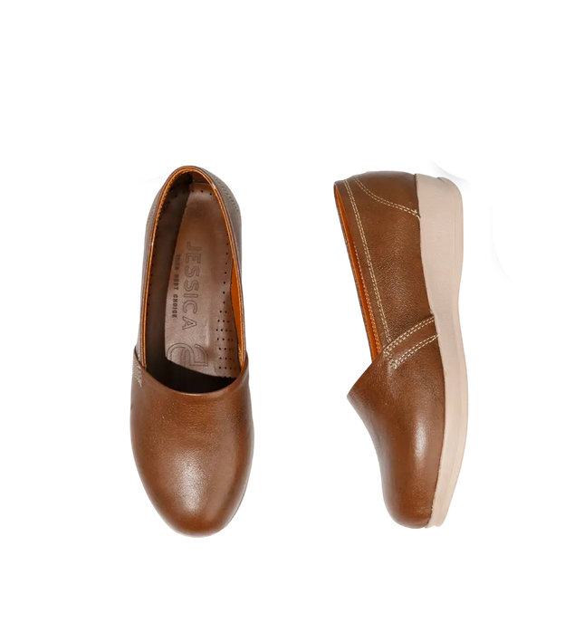 شوز حريمي جلد طبيعي مريح للمشي موديل 301 – حذاء يومي 