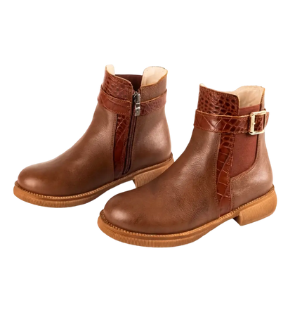 كود ٥٧٧ حذاء هاف بوت