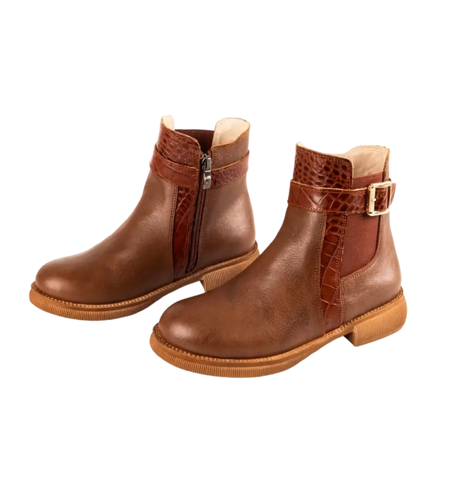 كود ٥٧٧ حذاء هاف بوت