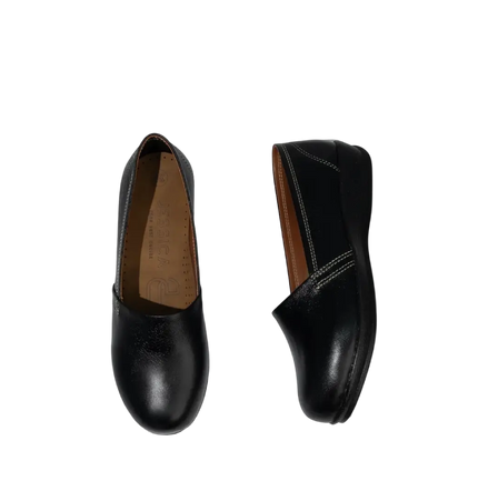 كود ٣٠١ حذاء