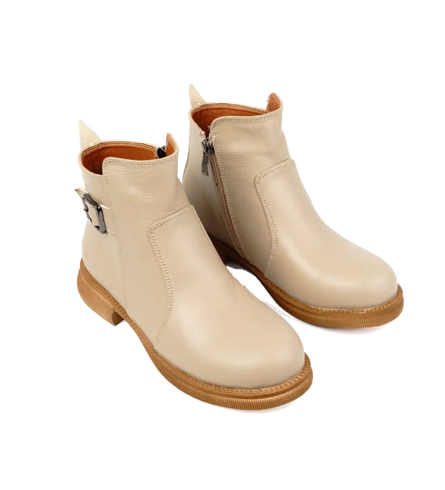 كود ٥٣٧ حذاء هاف بوت من الجلد الطبيعي