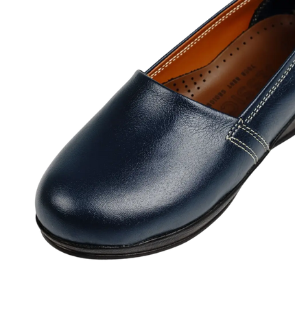 كود ٣٠١ حذاء