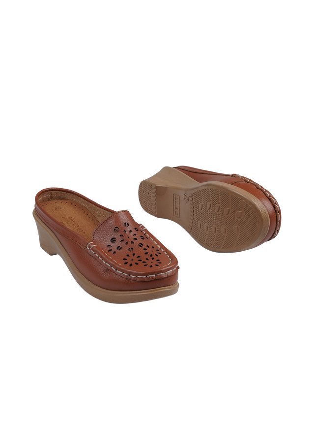 9045 Women's Genuine Leather Shoes – Comfortable 3 cm Heel Walking Shoes