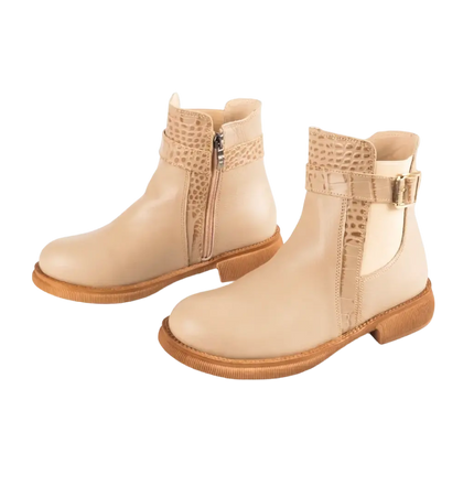 كود ٥٧٧ حذاء هاف بوت