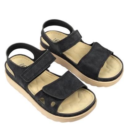 صندل حريمي طبي مريح للمشي موديل Z88 – قالب واسع للاستخدام اليومي 