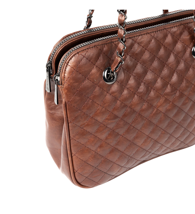 شنطة كتف حريمي موديل M069 جلد مستورد – شنطة عملية يومية بحجم متوسط 