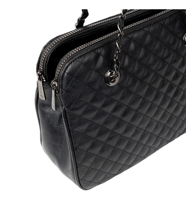 شنطة كتف حريمي موديل M069 جلد مستورد – شنطة عملية يومية بحجم متوسط 