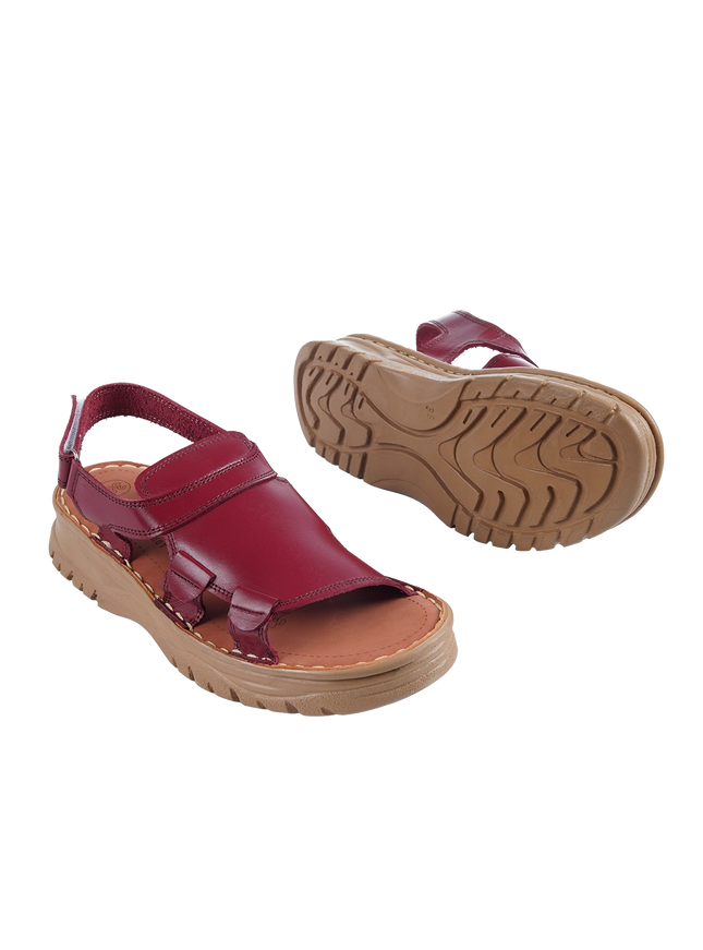 241 Women’s Genuine Leather Clogs – Comfortable Walking Shoes for Wide Feet