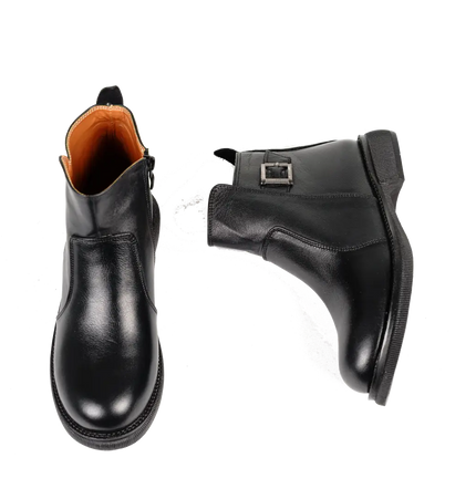 كود ٥٣٧ حذاء هاف بوت من الجلد الطبيعي