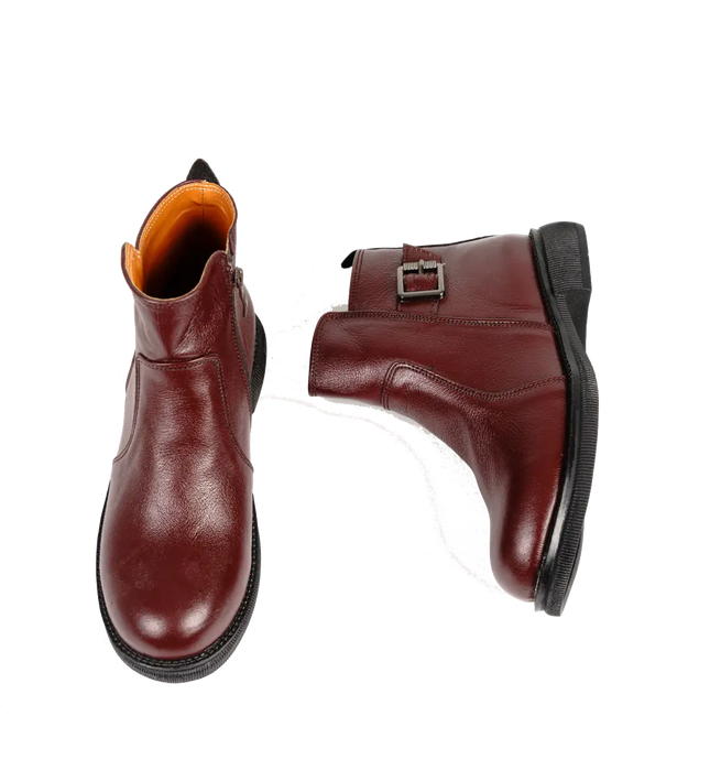 كود ٥٣٧ حذاء هاف بوت من الجلد الطبيعي