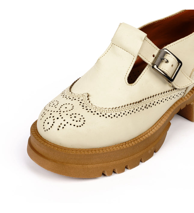 كود 2026 حذاء من الجلد الطبيعي