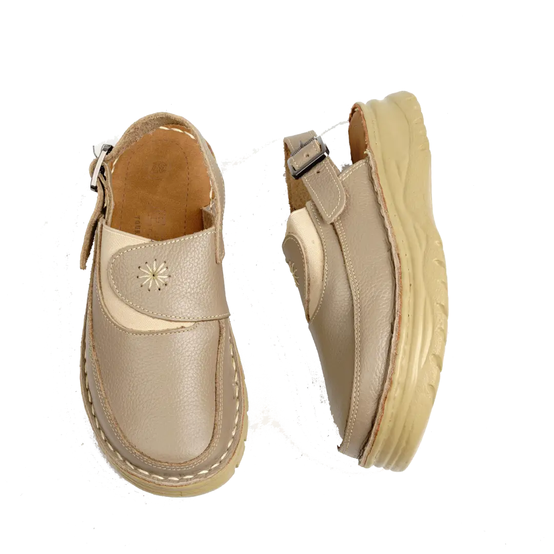 223 Women Genuine Leather Medical Clogs – Comfortable Orthopedic Walking Shoes