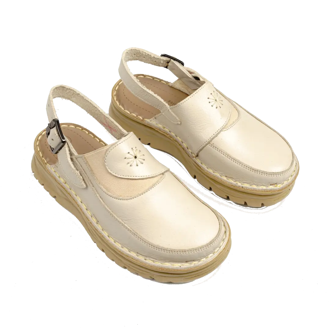 223 Women Genuine Leather Medical Clogs – Comfortable Orthopedic Walking Shoes
