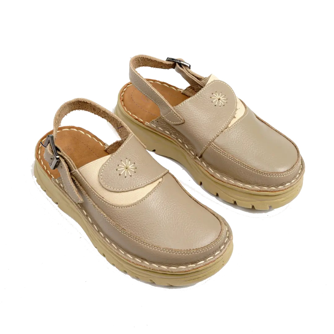223 Women Genuine Leather Medical Clogs – Comfortable Orthopedic Walking Shoes