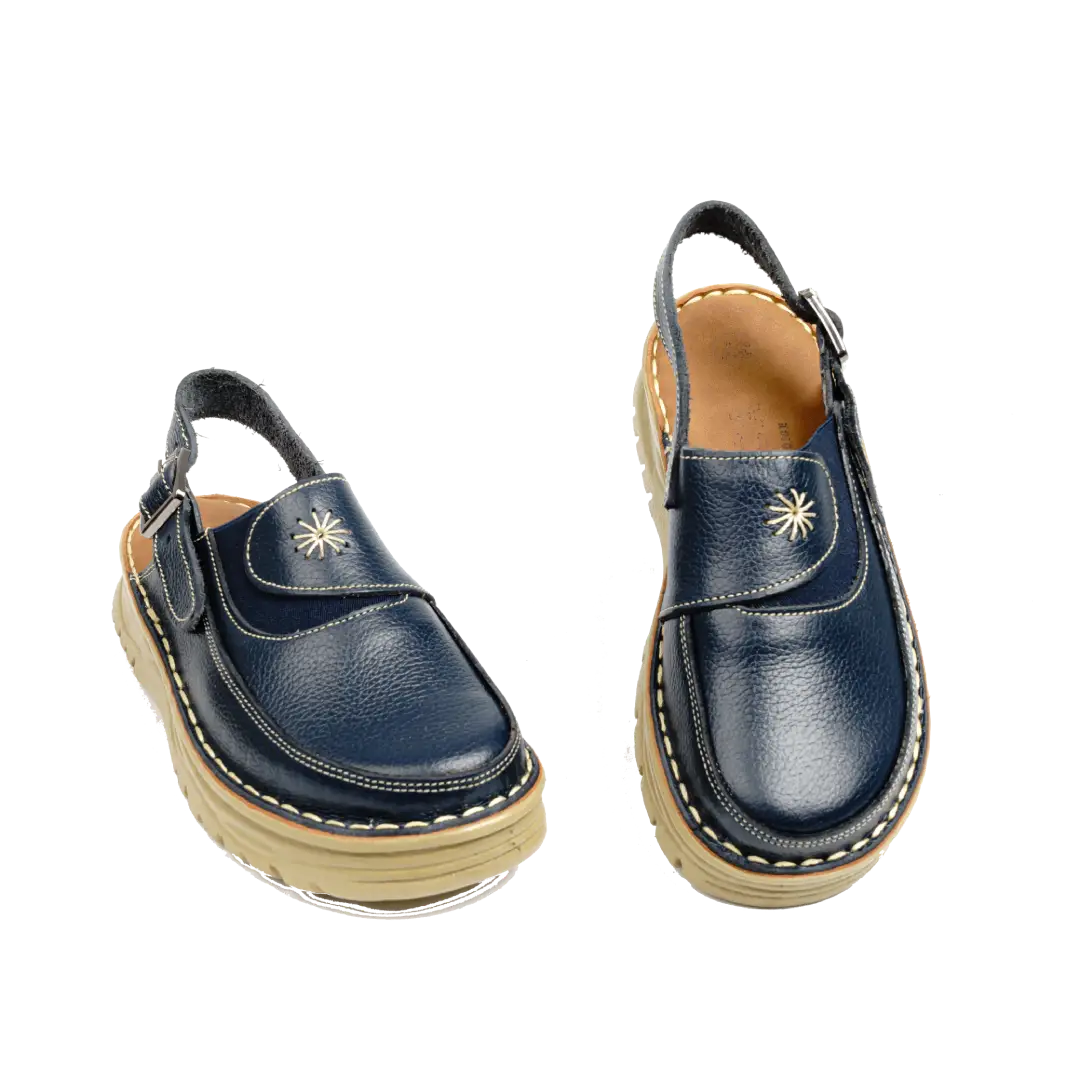 223 Women Genuine Leather Medical Clogs – Comfortable Orthopedic Walking Shoes