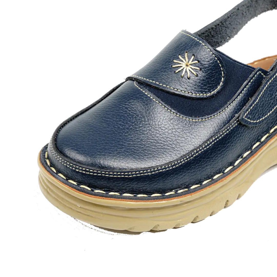 223 Women Genuine Leather Medical Clogs – Comfortable Orthopedic Walking Shoes