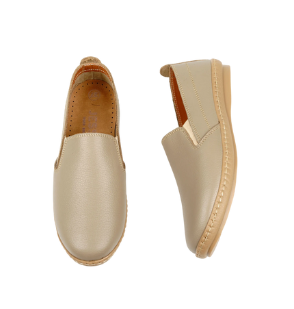 كود 145 حذاء من الجلد الطبيعي