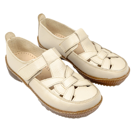 كود ١٠٠٨ حذاء من الجلد الطبيعي