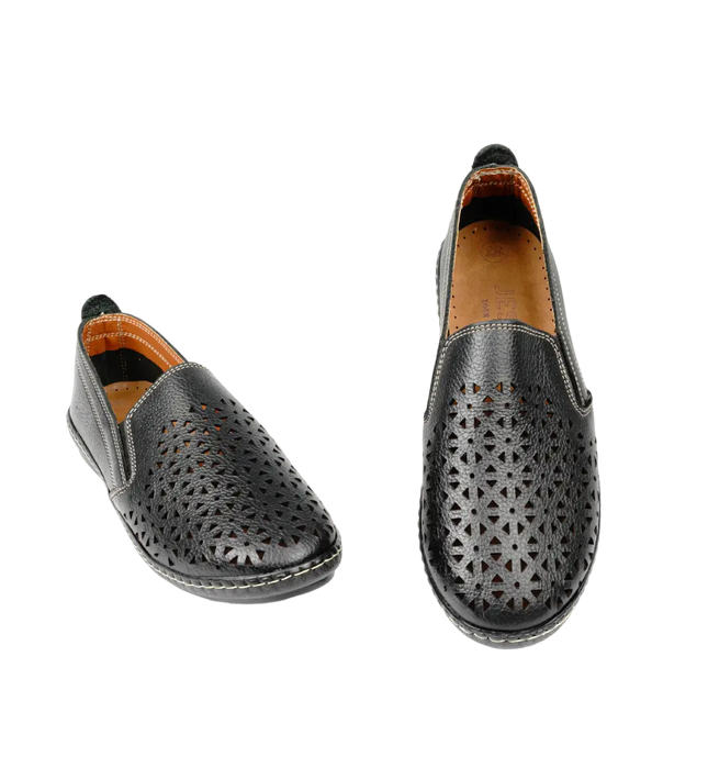 كود 128 حذاء من الجلد الطبيعي