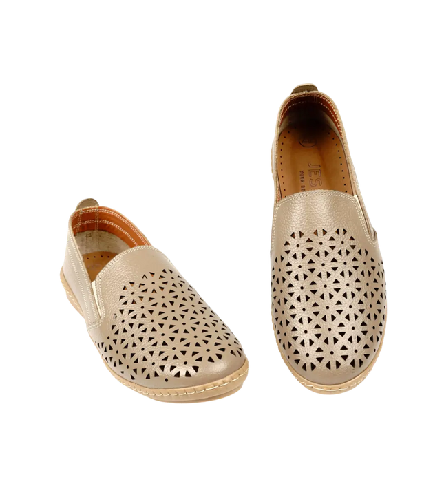 كود 128 حذاء من الجلد الطبيعي