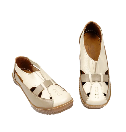 كود ١٠٠١ حذاء من الجلد الطبيعي