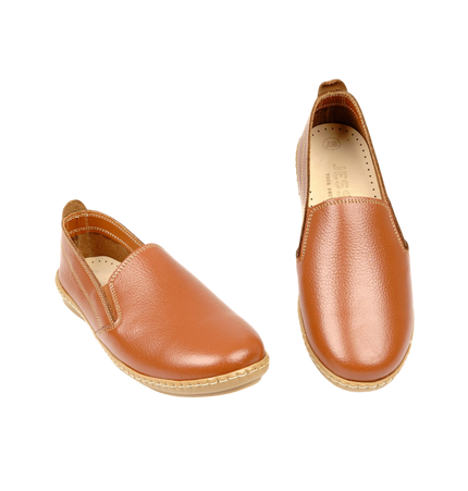 كود 145 حذاء من الجلد الطبيعي