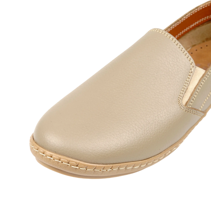 كود 145 حذاء من الجلد الطبيعي