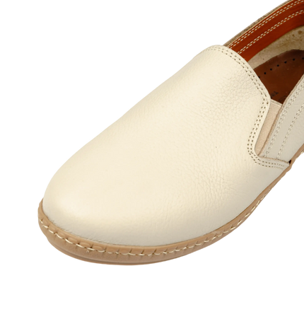 كود 145 حذاء من الجلد الطبيعي