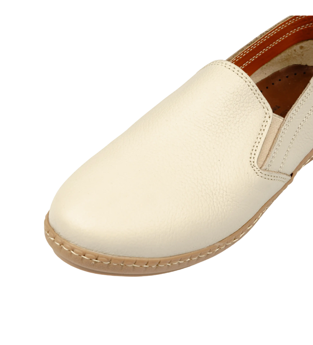 كود 145 حذاء من الجلد الطبيعي