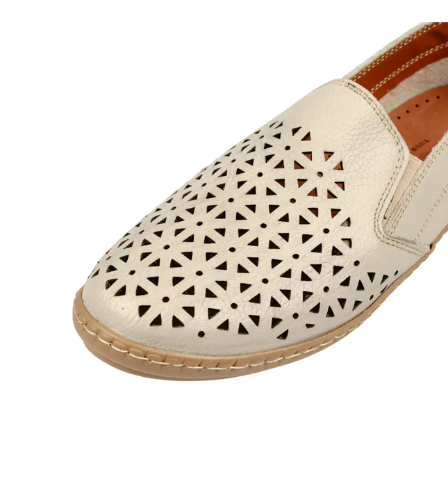 كود 128 حذاء من الجلد الطبيعي