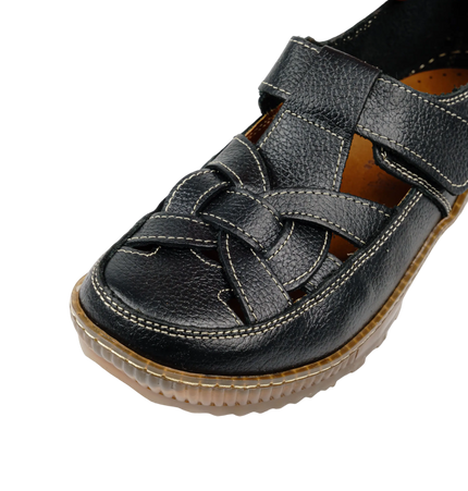 كود ١٠٠٨ حذاء من الجلد الطبيعي