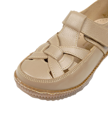 كود ١٠٠٨ حذاء من الجلد الطبيعي