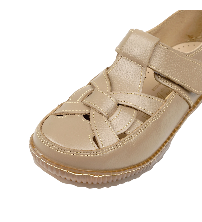 كود ١٠٠٨ حذاء من الجلد الطبيعي