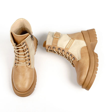 كود ٥٩٠ حذاء هاف بوت