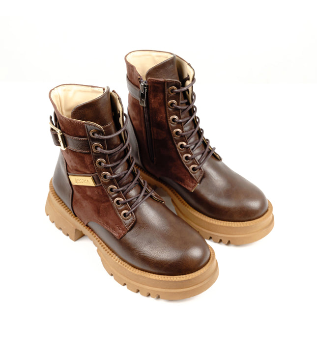 كود ٥٩٠ حذاء هاف بوت