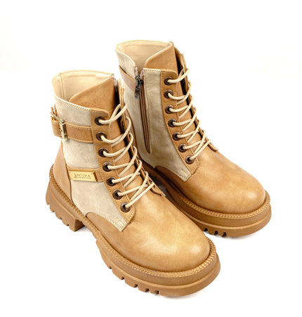 كود ٥٩٠ حذاء هاف بوت