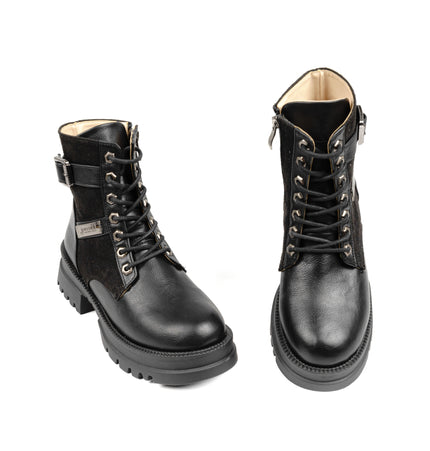 كود ٥٩٠ حذاء هاف بوت