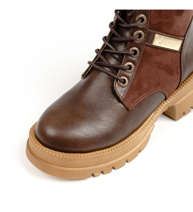 كود ٥٩٠ حذاء هاف بوت