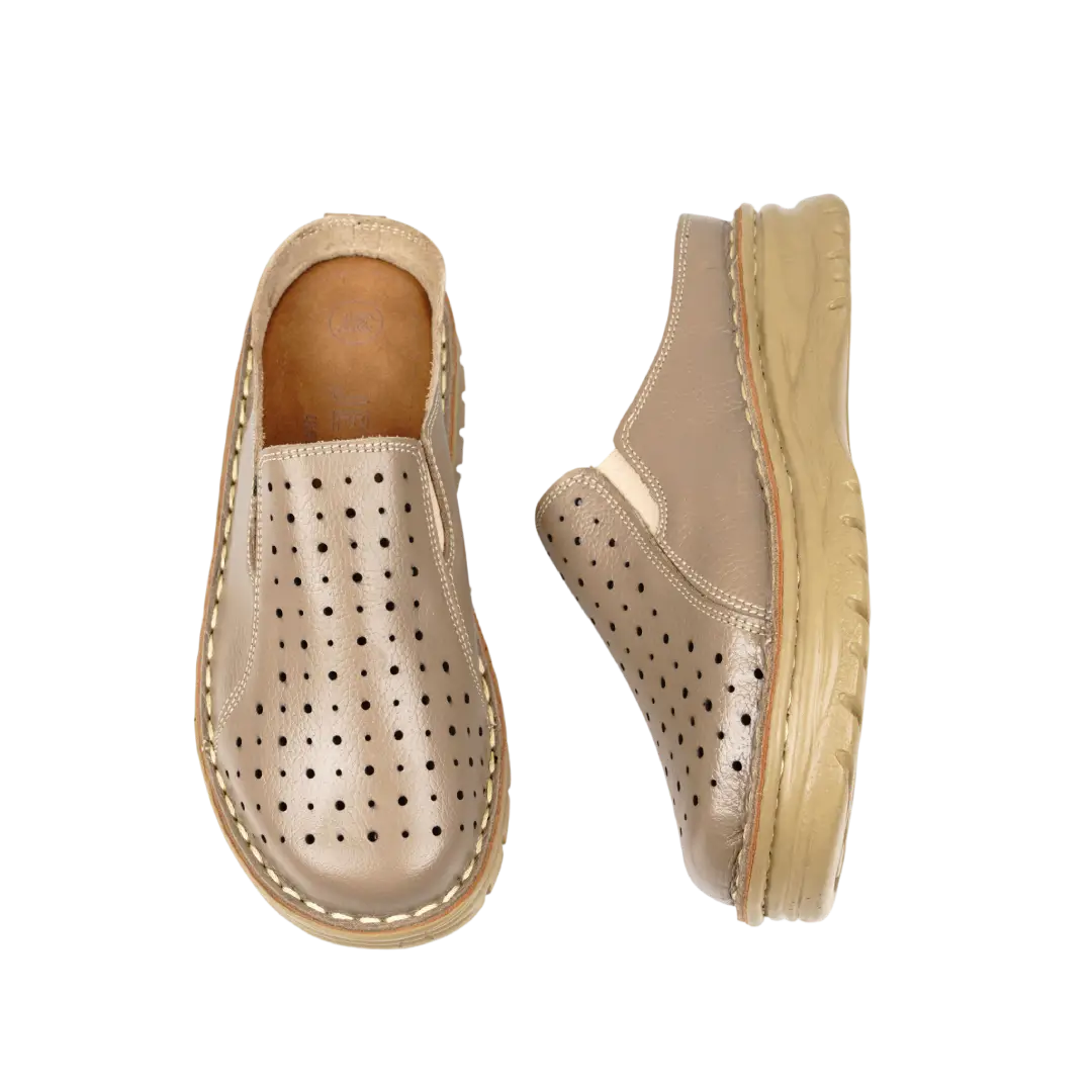 244 Women Genuine Leather Medical Clogs – Comfortable Orthopedic Walking Shoes